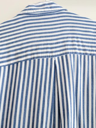 Camisa aayas azul y blanca