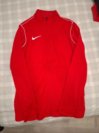 Lote 11 Sudadera Nike. Track jacket.