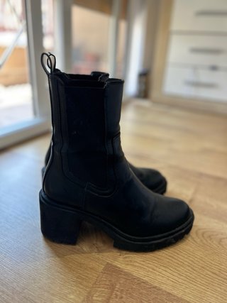 Botas negras