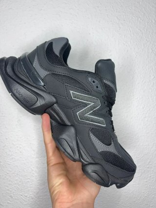 New Balance 9060 Negro/Gris