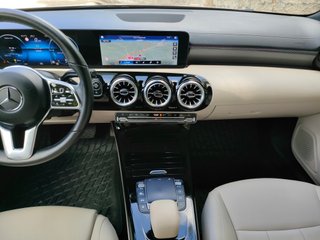 Mercedes-Benz CLA CLA 200 D DCT