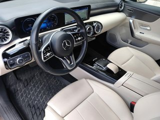 Mercedes-Benz CLA CLA 200 D DCT