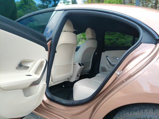 Mercedes-Benz CLA CLA 200 D DCT