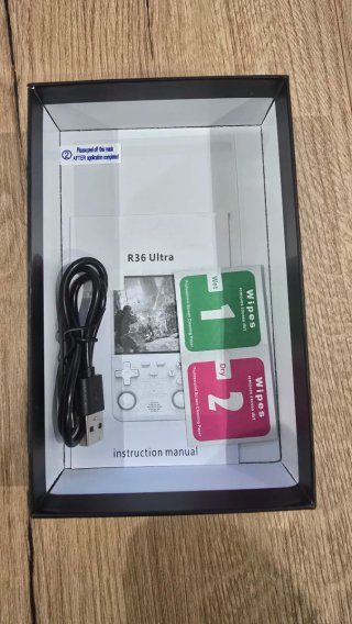 Consola Retro R36 Ultra Blanca