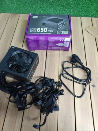 Fuente Alimentación Cooler Master MWE 650W