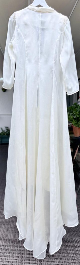 Vestido de Novia con Abrigo de Seda