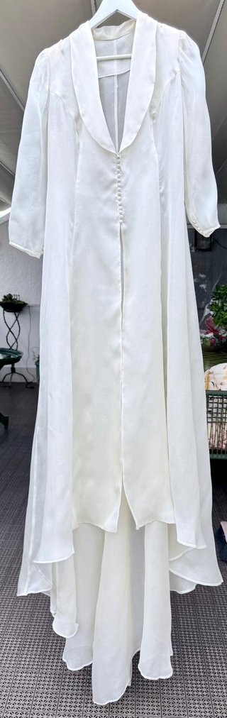 Vestido de Novia con Abrigo de Seda