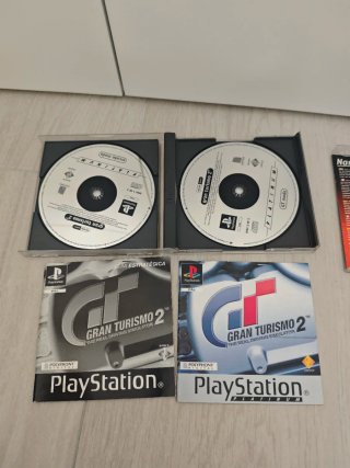 2 Juegos PlayStation: Gran Turismo 2 y Tekken 3