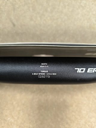 Manillar carretera Zipp Service Course Ergo 70