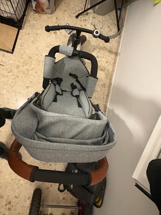 Triciclo para niños gris