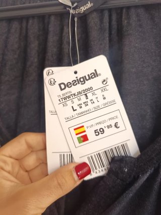 Jersey Desigual floral manga corta