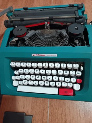 Lote 2 Máquinas Escribir antiguas