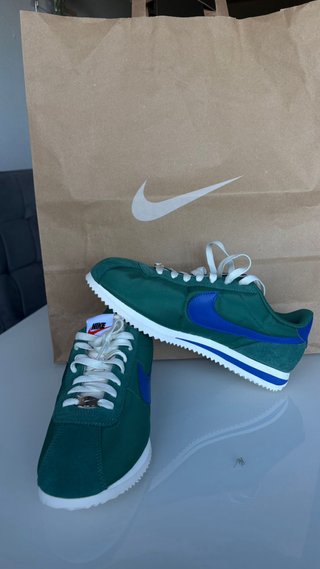 Zapatillas Nike Cortez Verdes y Azules