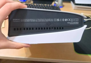 Playstation 5 Slim 1TB con Dualsense e Cavi
