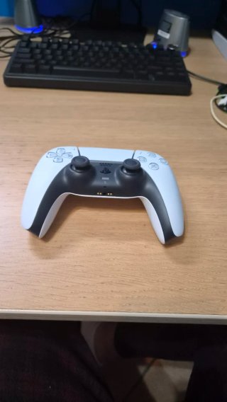 Playstation 5 Slim 1TB con Dualsense e Cavi
