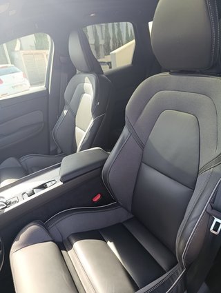 Volvo XC60 2025