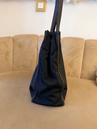 Bolso Tote Prada Negro Nylon