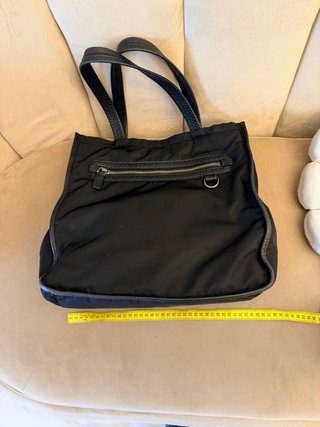 Bolso Tote Prada Negro Nylon