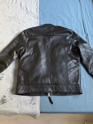 Cazadora de cuero Schott negra nueva