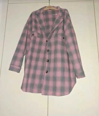 Chaqueta cuadros rosa y gris