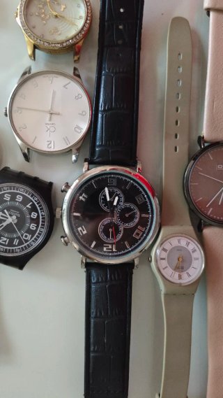 Relojes de pulsera variados