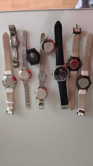 Relojes de pulsera variados