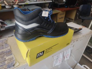 Bota de seguridad FAL negra y azul