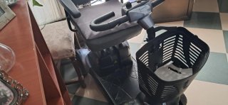 Scooter Eléctrica Negra