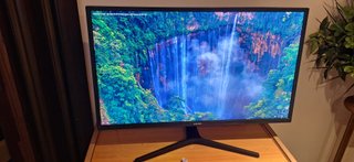 Monitor Samsung 32 4K UHD