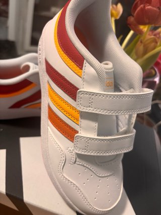 Tenis Adidas Niña Blanco/Rojo