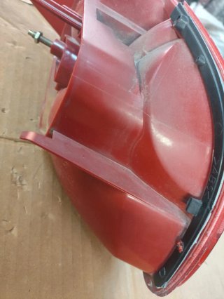 Piloto Trasero Derecho Peugeot 206 con daños