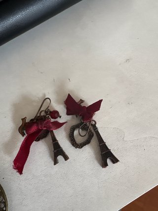 2 paia orecchini pendenti dorati