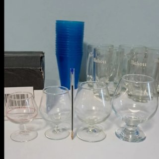 Lote 31 Copas de Brandy y Vasos