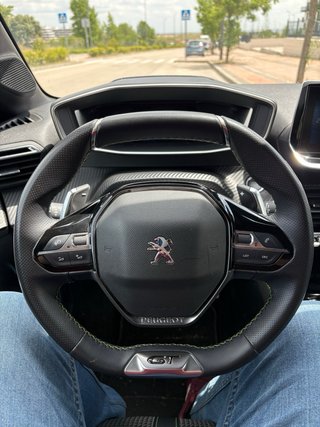 Peugeot 208 GT-Line, 130cv