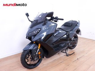 YAMAHA T-MAX 560 TECH MAX