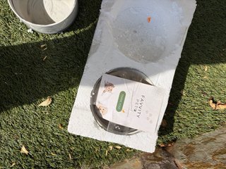 ESTRENAR. Comedero para mascotas