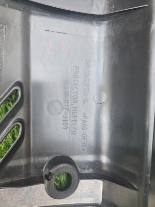 HONDA PCX 125CC PROTECTOR ESCAPE