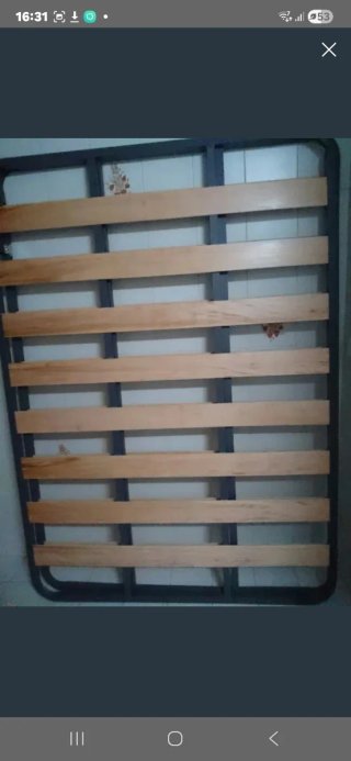 Somier metálico con lamas de madera