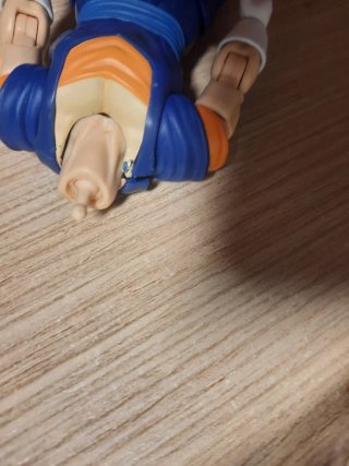 Figuarts Vegito SSJ