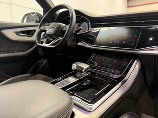 Audi Q8 50 TDI BLACK TECHO
