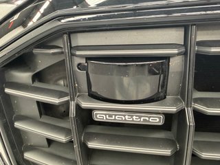 Audi Q8 50 TDI BLACK TECHO