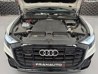Audi Q8 50 TDI BLACK TECHO
