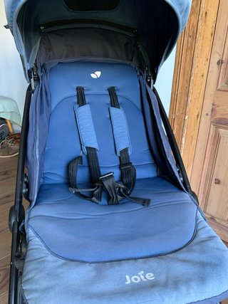 Silla de paseo Joie Tourist + Capazo Ramble azul