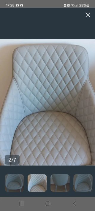 Silla gris polipiel acolchada. Nueva.