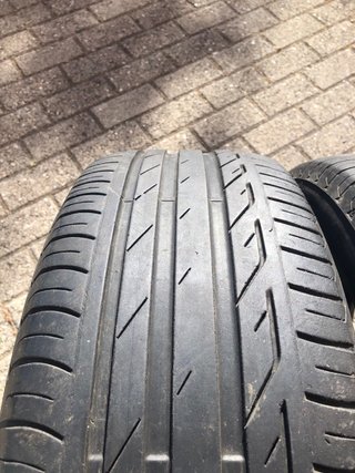 2 Pneumatici 205/60R16 Bridgestone Turanza T001