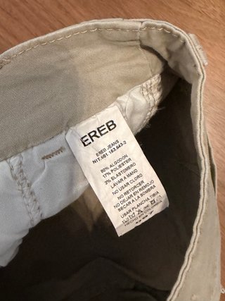 Pantalón beige talla 8 (S)