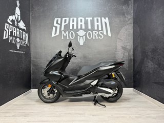 Honda PCX 125 DX ABS Negra