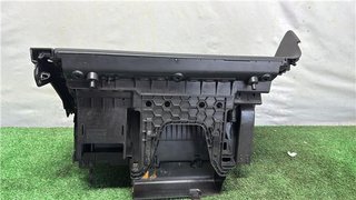 Guantera Salpicadero Volkswagen Golf VII (5G1/BE1)(09.2012->)