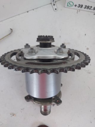 Mozzo + Perno Ducati Hypermotard 821 939