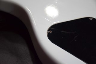 Guitarra Eléctrica Eko SG Blanca